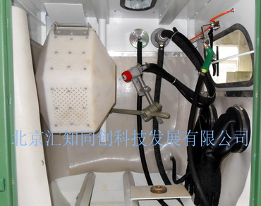 SS-8型滚筒式液体喷砂机机舱内部